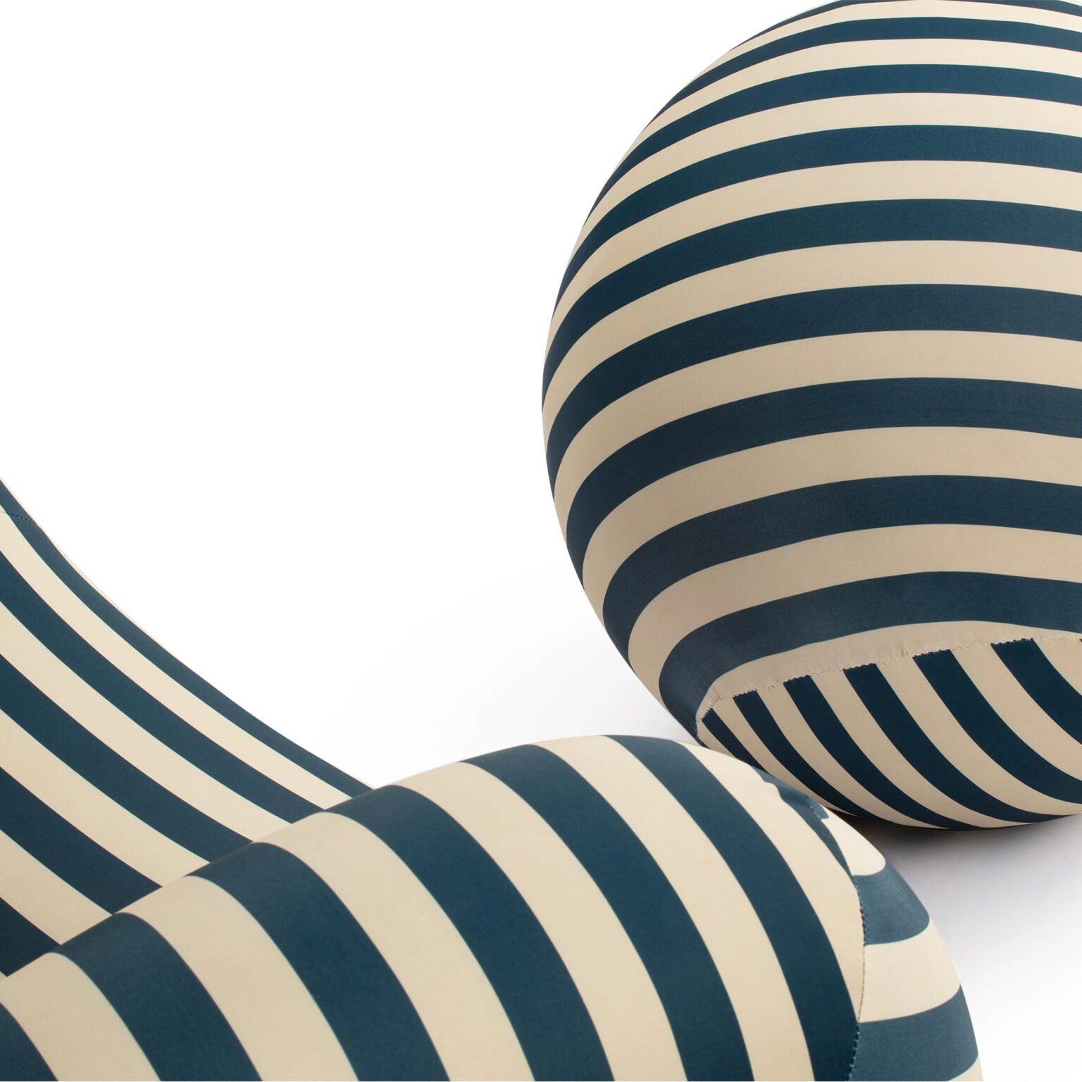 La Mamma Armchair and Ottoman