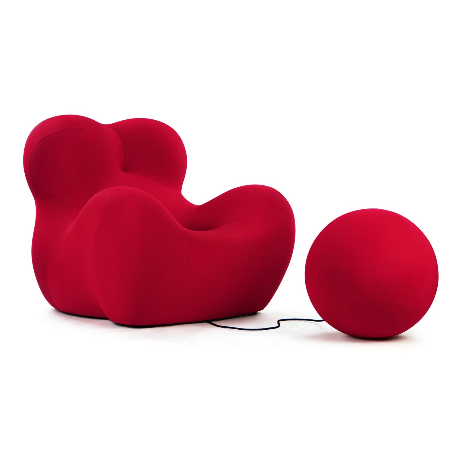 La Mamma Armchair and Ottoman